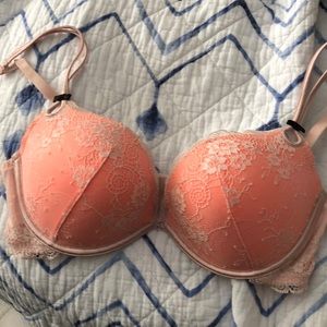 Victoria secret sexy little thing bra